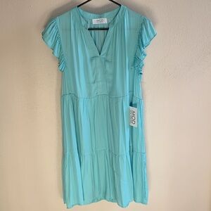 MOD on trend aqua set me free tiered dress women’s medium